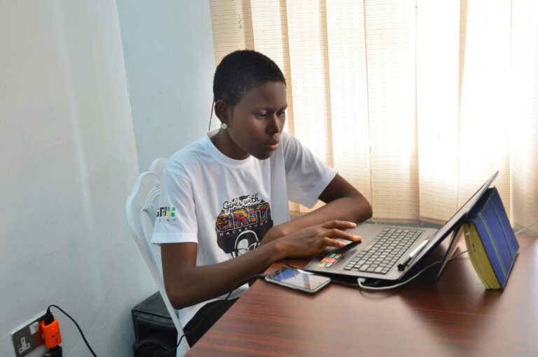 How to Apply for Berea College Scholarships From Nigeria: Official Links and Final Checks