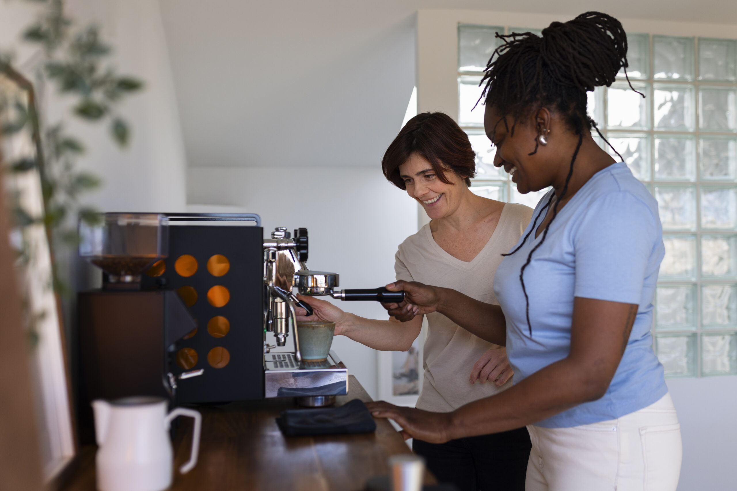How to Make Coffee at Home With a Machine for Beginners