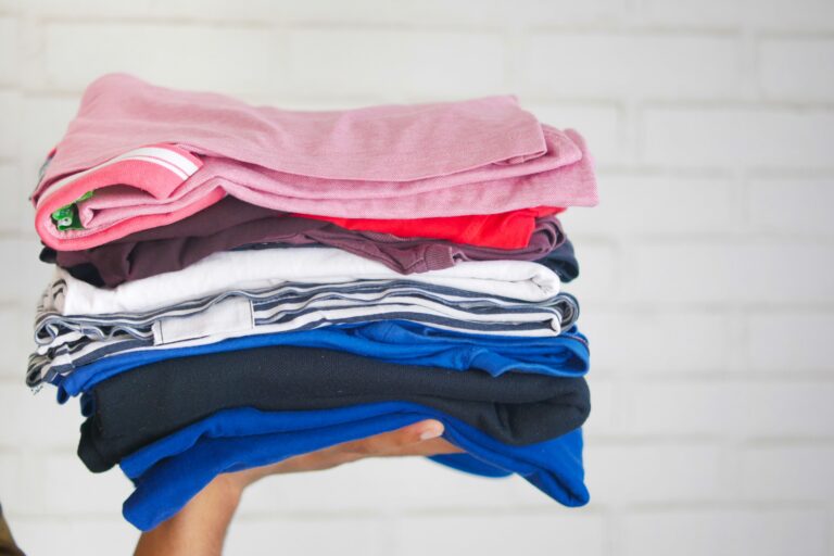 How to Remove a Musty Smell From Clothes Without Rewashing